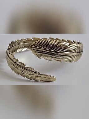Feather Cuff Arm Bracelet in Gold Tone